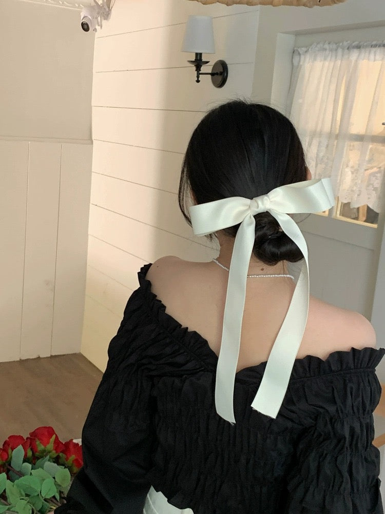 Long Ribbon Bow Hair Clip