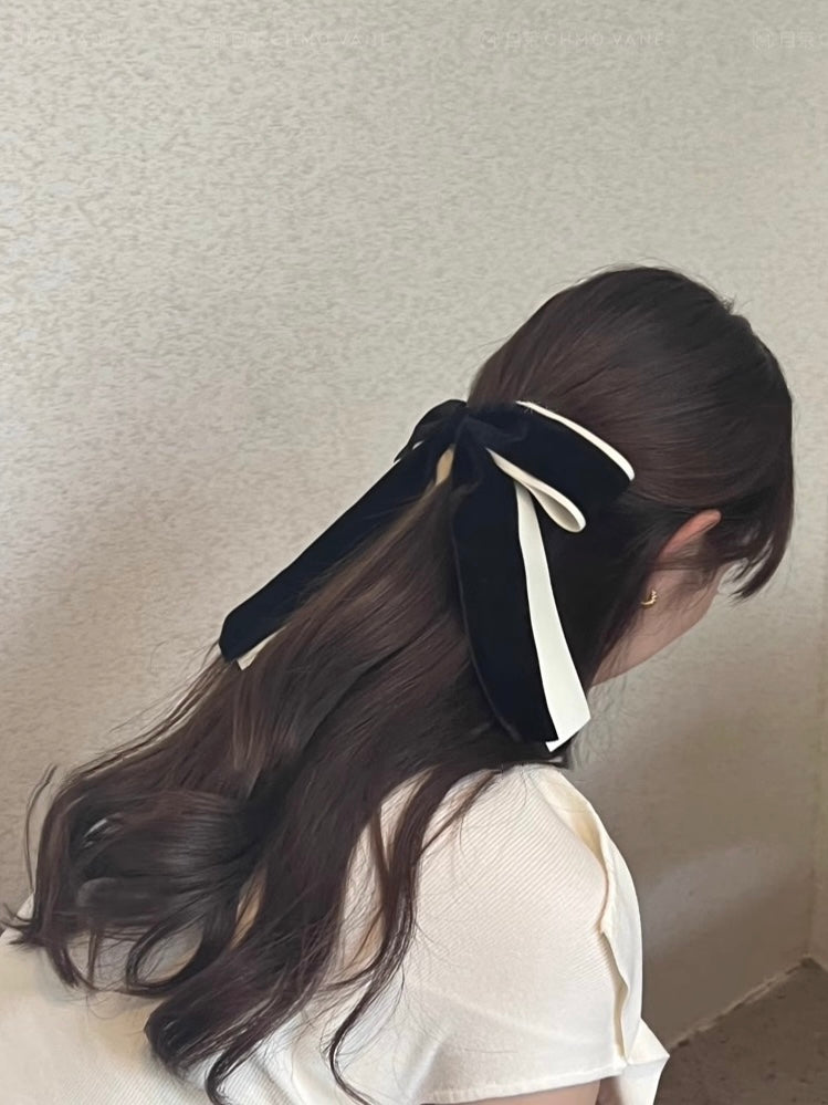 Black and White Double Layered Bow Hair Clip